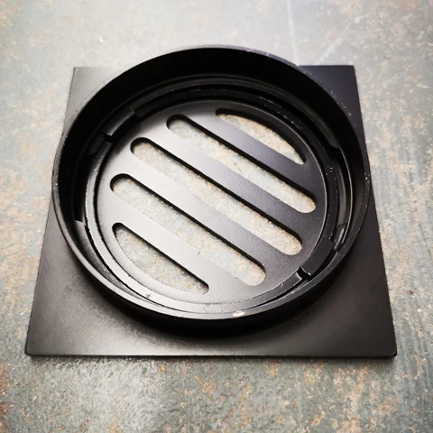 Black Square floor waste - Image 3