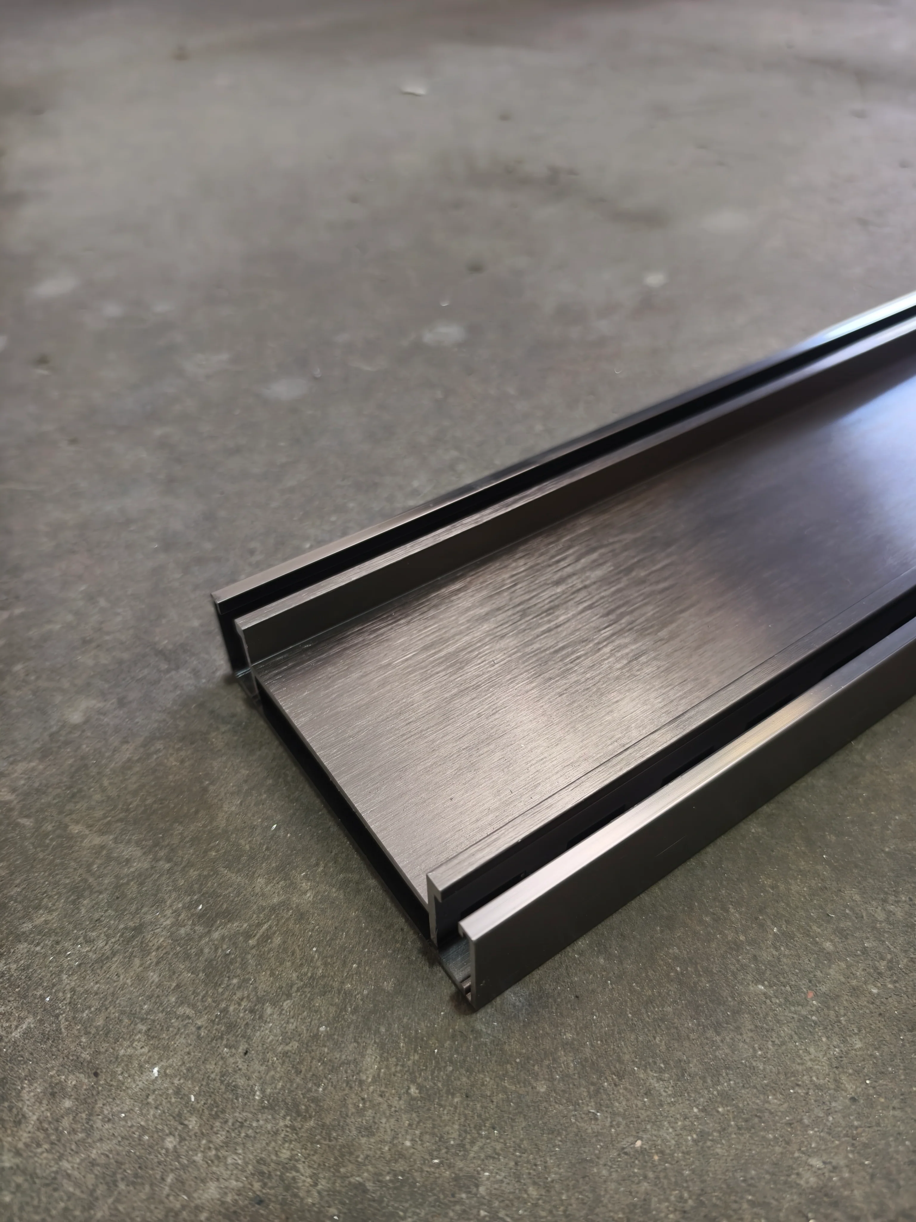 Brushed Gunmetal Tile Insert DIY Aluminium Grate Kit - Image 4