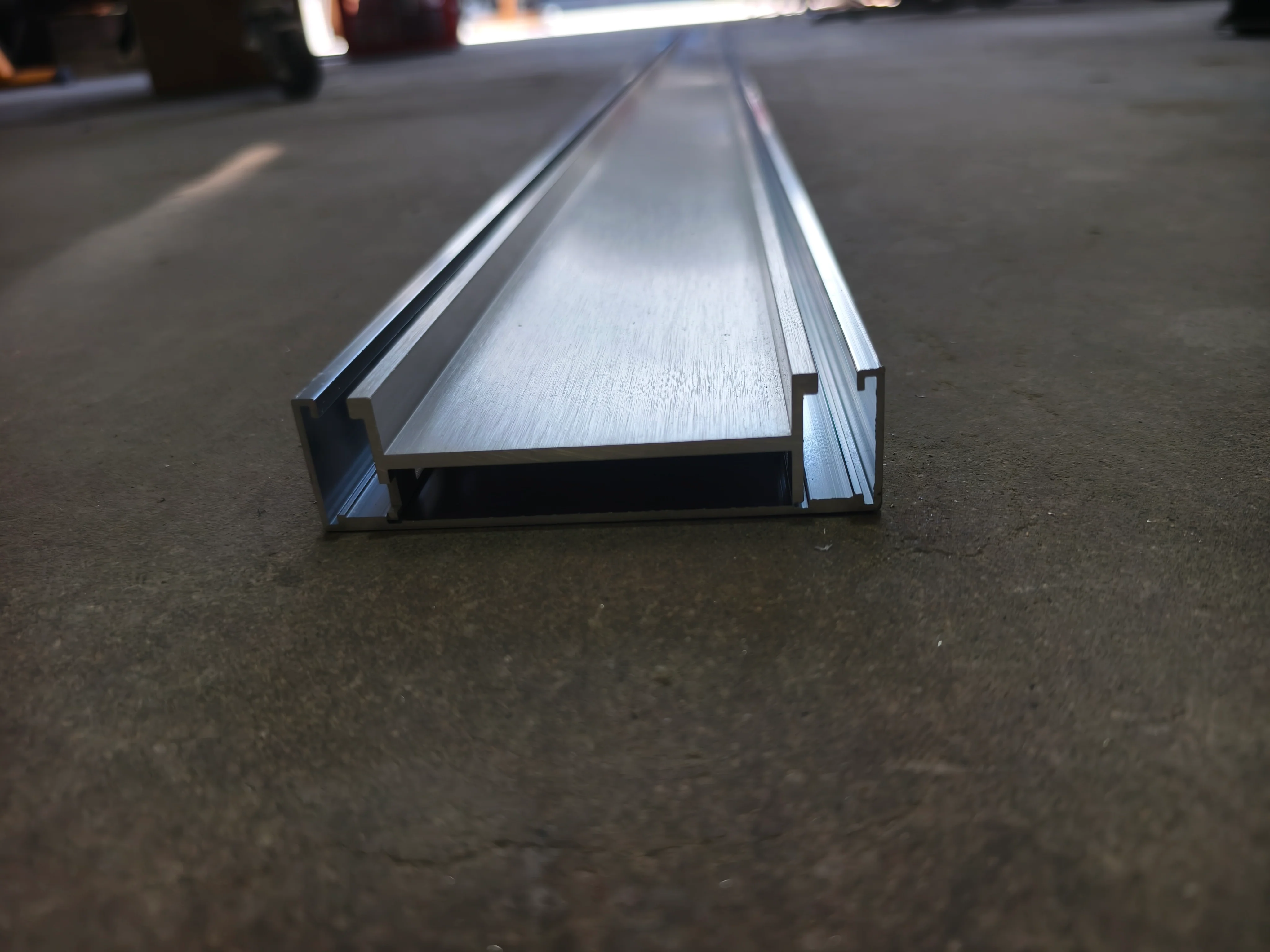 Brushed Silver Tile Insert DIY Aluminium Grate Kit - Image 4